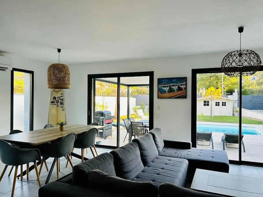 Holiday home Villa Les Deux Palmiers Piscine & Clim Saint-Maximin-la-Sainte-Baume